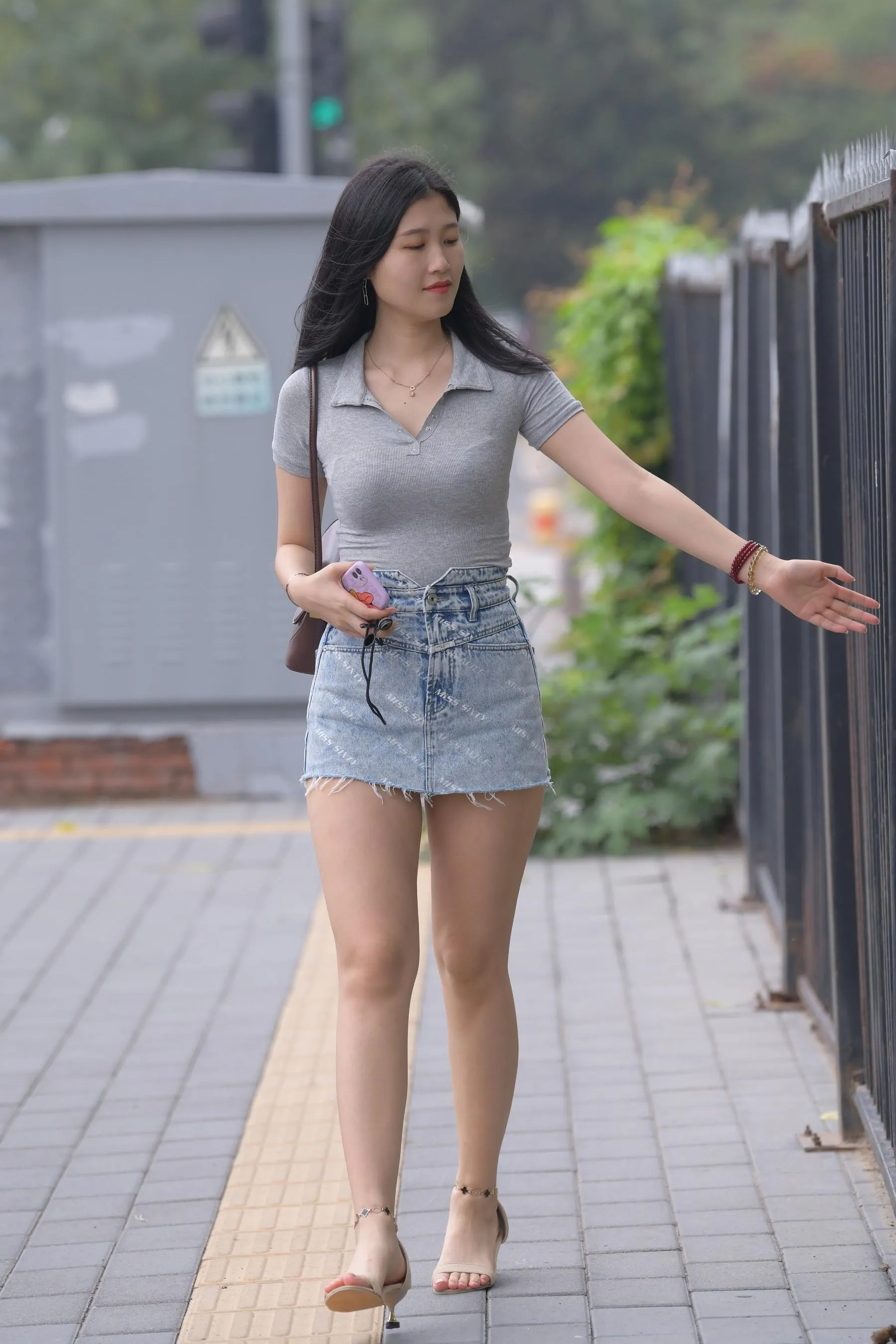 魔镜街拍 NO.169 一只麋鹿摄影-牛仔短裙美女 [235P]插图